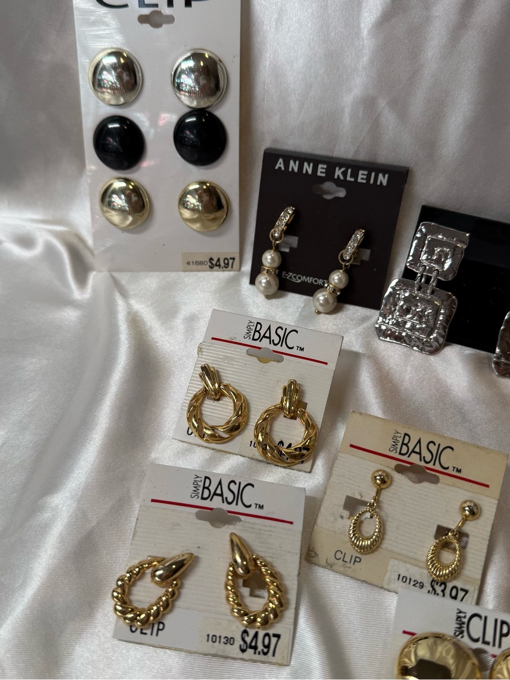 Clip-On Earrings 11 NWT Lot Gold Silver Pearl Statement Everyday Office Party 81 - Picture 2 of 5
